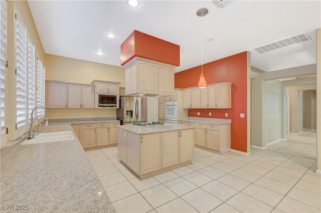 3205 Sterlingshire Drive, Las Vegas, NV 89146