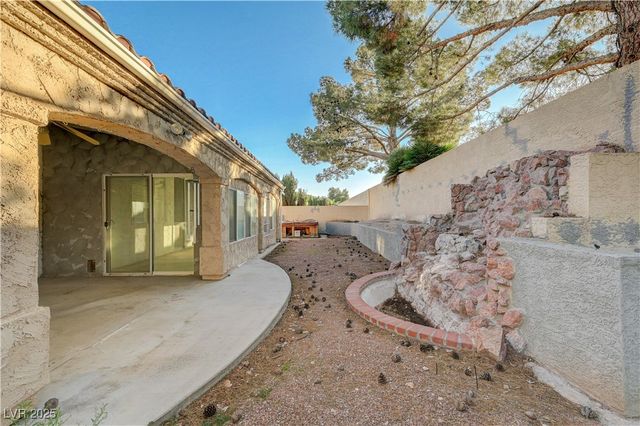 3205 Sterlingshire Drive, Las Vegas, NV 89146