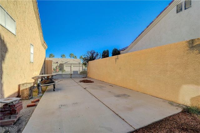 3205 Sterlingshire Drive, Las Vegas, NV 89146