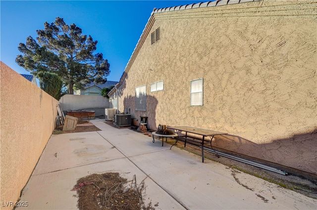 3205 Sterlingshire Drive, Las Vegas, NV 89146