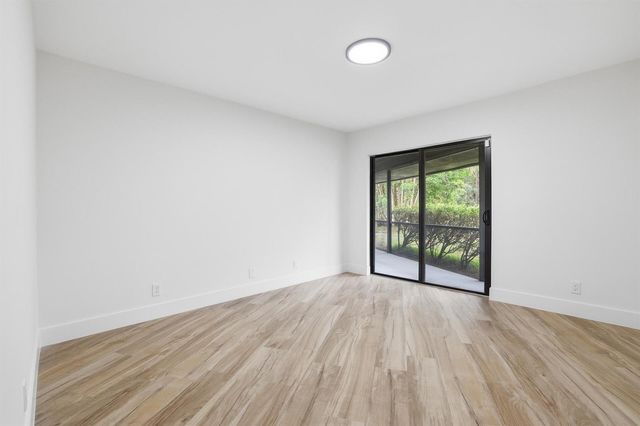 8862 Wendy Lane S, West Palm Beach, FL 33411