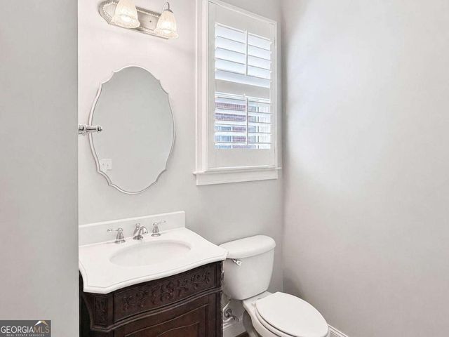 514 Glenmanor Court, Atlanta, GA 30328