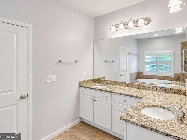 514 Glenmanor Court, Atlanta, GA 30328