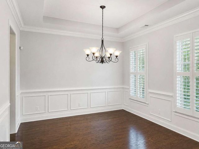 514 Glenmanor Court, Atlanta, GA 30328