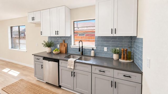 829 Canfield Street, Liberty, TX 77575