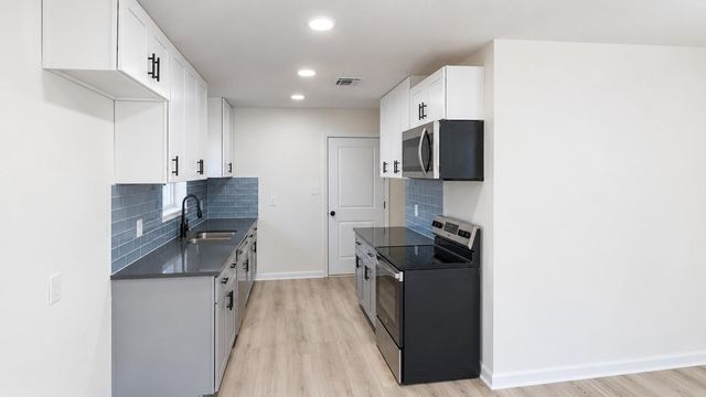 829 Canfield Street, Liberty, TX 77575