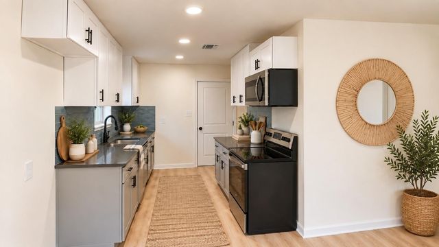 829 Canfield Street, Liberty, TX 77575