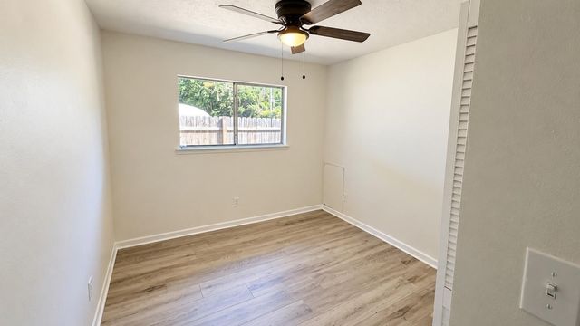 829 Canfield Street, Liberty, TX 77575