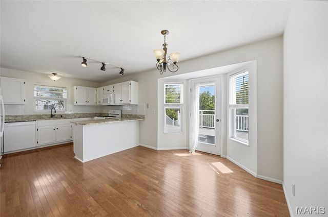 2650 Greenway, High Ridge, MO 63049