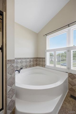 2650 Greenway, High Ridge, MO 63049