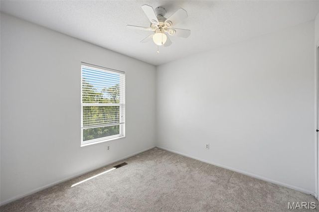 2650 Greenway, High Ridge, MO 63049
