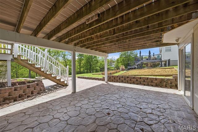 2650 Greenway, High Ridge, MO 63049