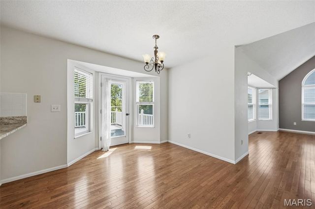 2650 Greenway, High Ridge, MO 63049