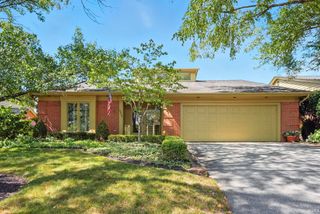 2826 Little River Run, Fort Wayne, IN 46804