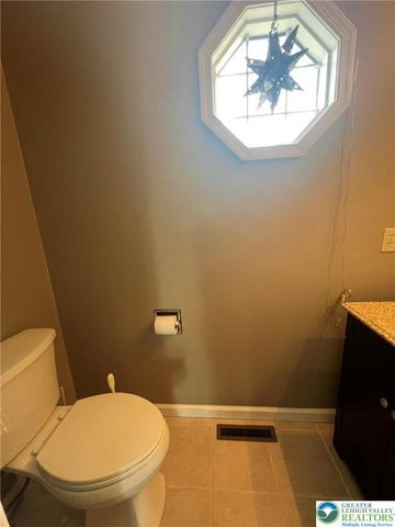 331 2nd Street, Alburtis Boro, PA 18011