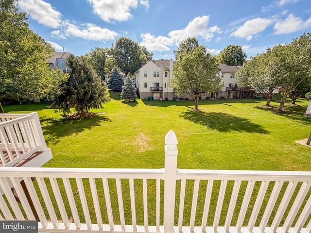 145 LIBERTY DR, Langhorne, PA 19047