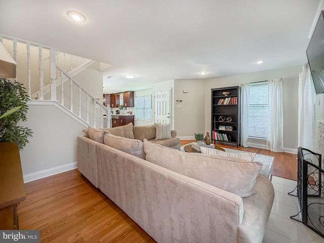 145 LIBERTY DR, Langhorne, PA 19047