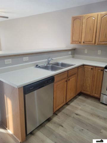 7251 Dorchester Court, Lincoln, NE 68521