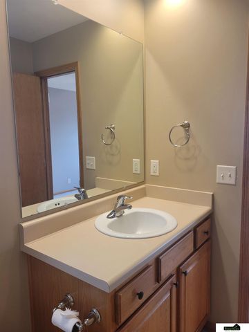 7251 Dorchester Court, Lincoln, NE 68521
