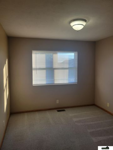 7251 Dorchester Court, Lincoln, NE 68521