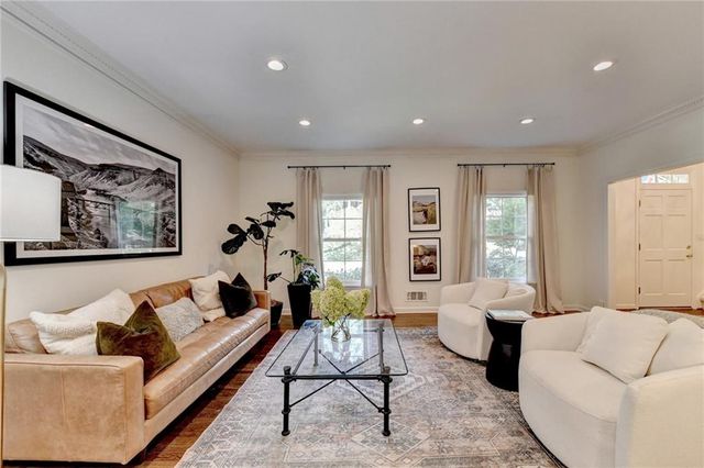 585 Cambridge Way, Sandy Springs, GA 30328
