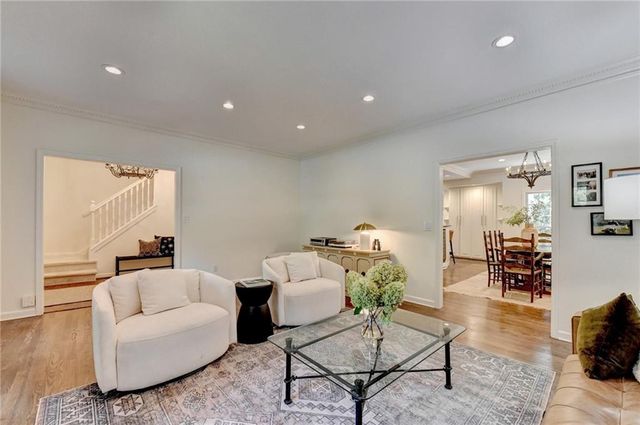 585 Cambridge Way, Sandy Springs, GA 30328