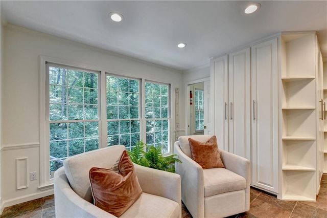 585 Cambridge Way, Sandy Springs, GA 30328