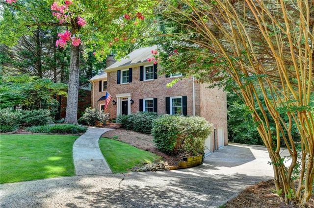 585 Cambridge Way, Sandy Springs, GA 30328