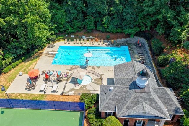585 Cambridge Way, Sandy Springs, GA 30328