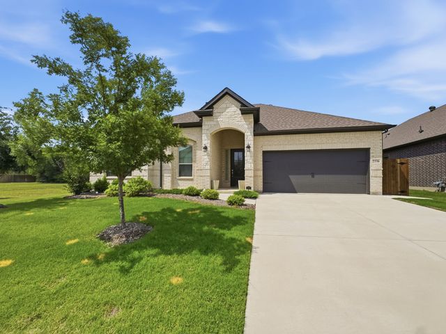 2336 High Plain Lane, Waxahachie, TX 75167