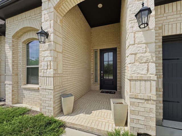 2336 High Plain Lane, Waxahachie, TX 75167