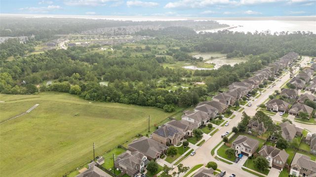 13721 Northline Lake Drive, Houston, TX 77044