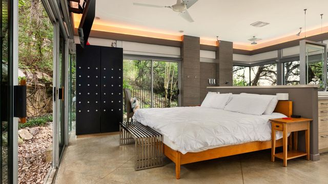 2803 Manitou DR, Austin, TX 78734