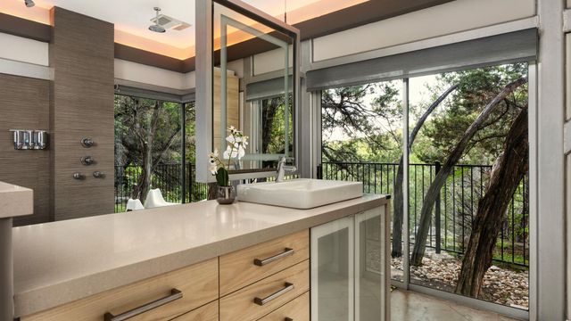 2803 Manitou DR, Austin, TX 78734