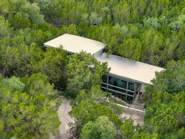 2803 Manitou DR, Austin, TX 78734