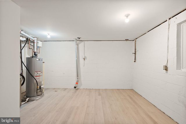 8331 WICKHAM RD, Springfield, VA 22152