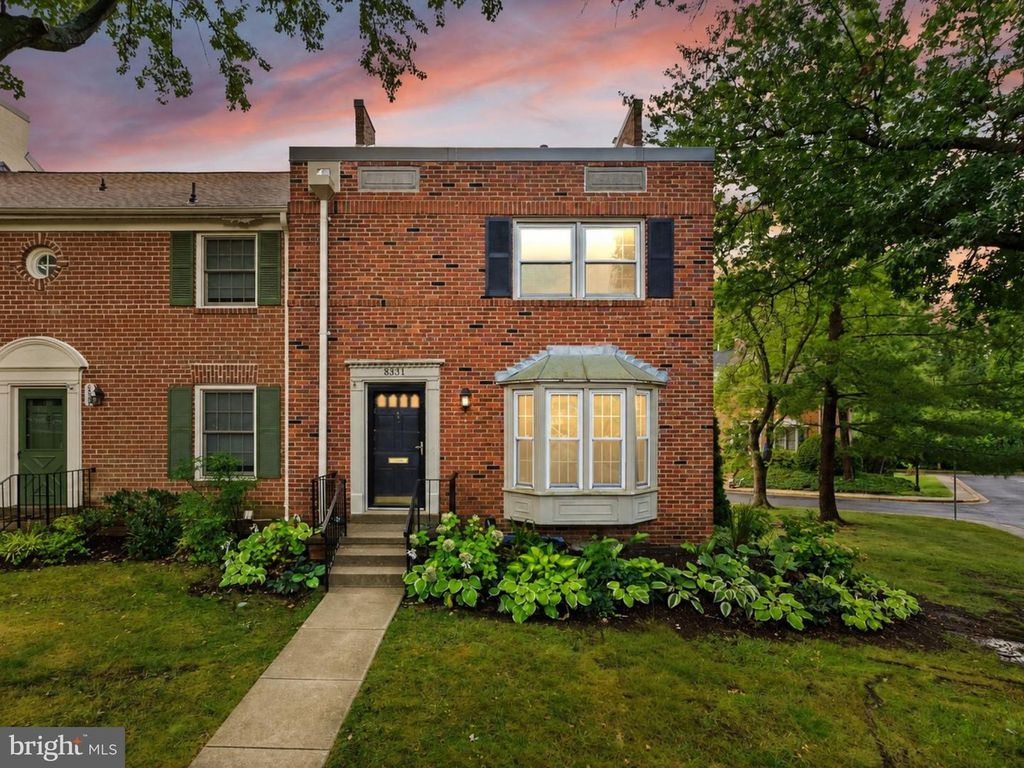 8331 WICKHAM RD, Springfield, VA 22152