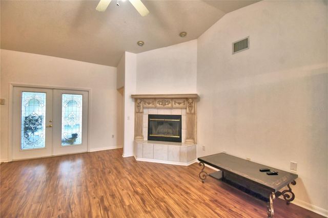 166 WINONA CIRCLE, Auburndale, FL 33823
