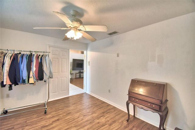 166 WINONA CIRCLE, Auburndale, FL 33823