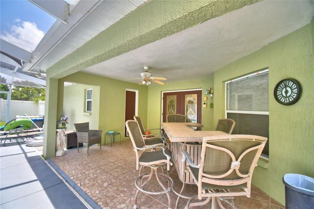 166 WINONA CIRCLE, Auburndale, FL 33823
