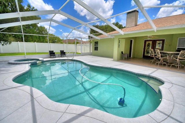 166 WINONA CIRCLE, Auburndale, FL 33823
