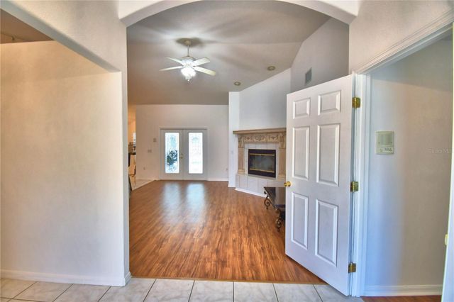 166 WINONA CIRCLE, Auburndale, FL 33823
