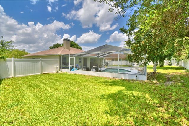 166 WINONA CIRCLE, Auburndale, FL 33823