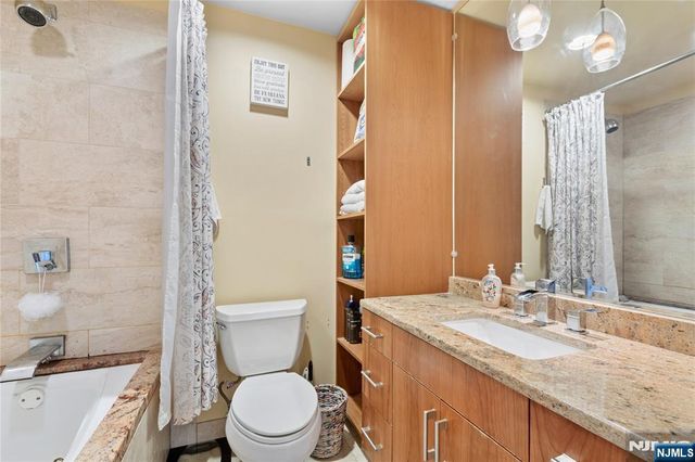 933 Garden Street 3, Hoboken, NJ 07030