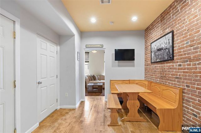 933 Garden Street 3, Hoboken, NJ 07030