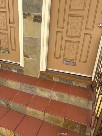4307 S Normandie, Los Angeles, CA 90037