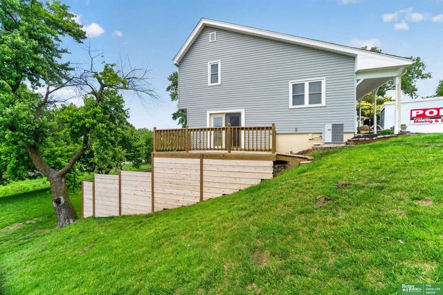 807 Mohanna Place, Bellevue, NE 68005