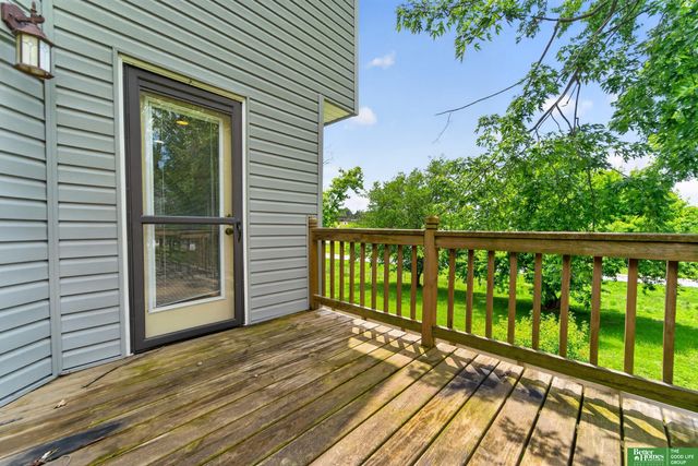 807 Mohanna Place, Bellevue, NE 68005