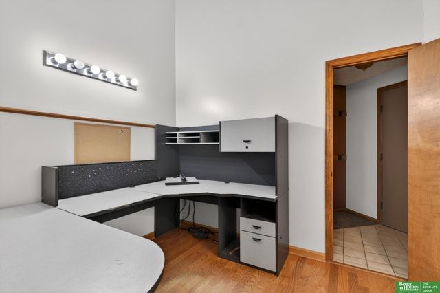 807 Mohanna Place, Bellevue, NE 68005