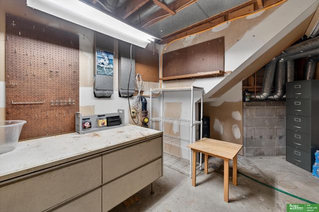807 Mohanna Place, Bellevue, NE 68005